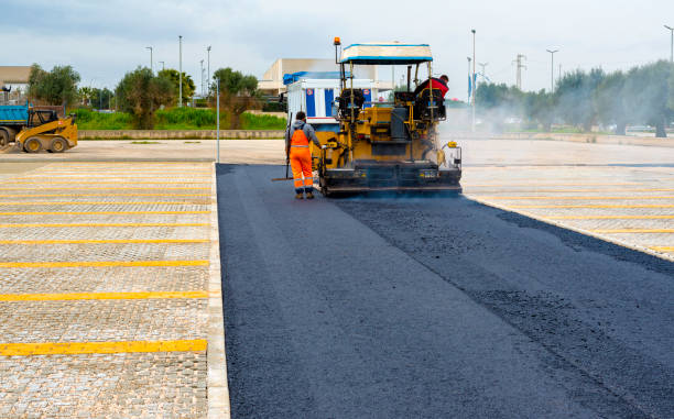 Best Commercial Driveway Pavers  in Bowling Green, MD